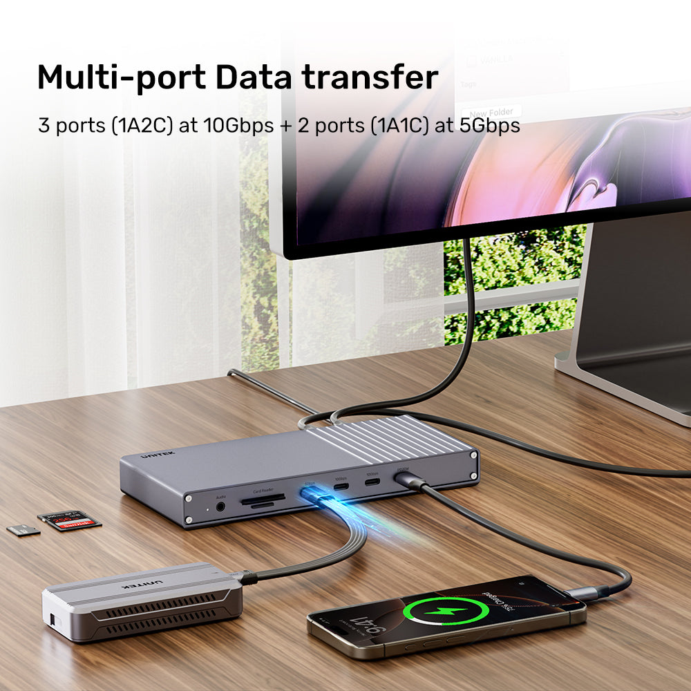 三螢幕 USB4 40Gbps 擴充基座