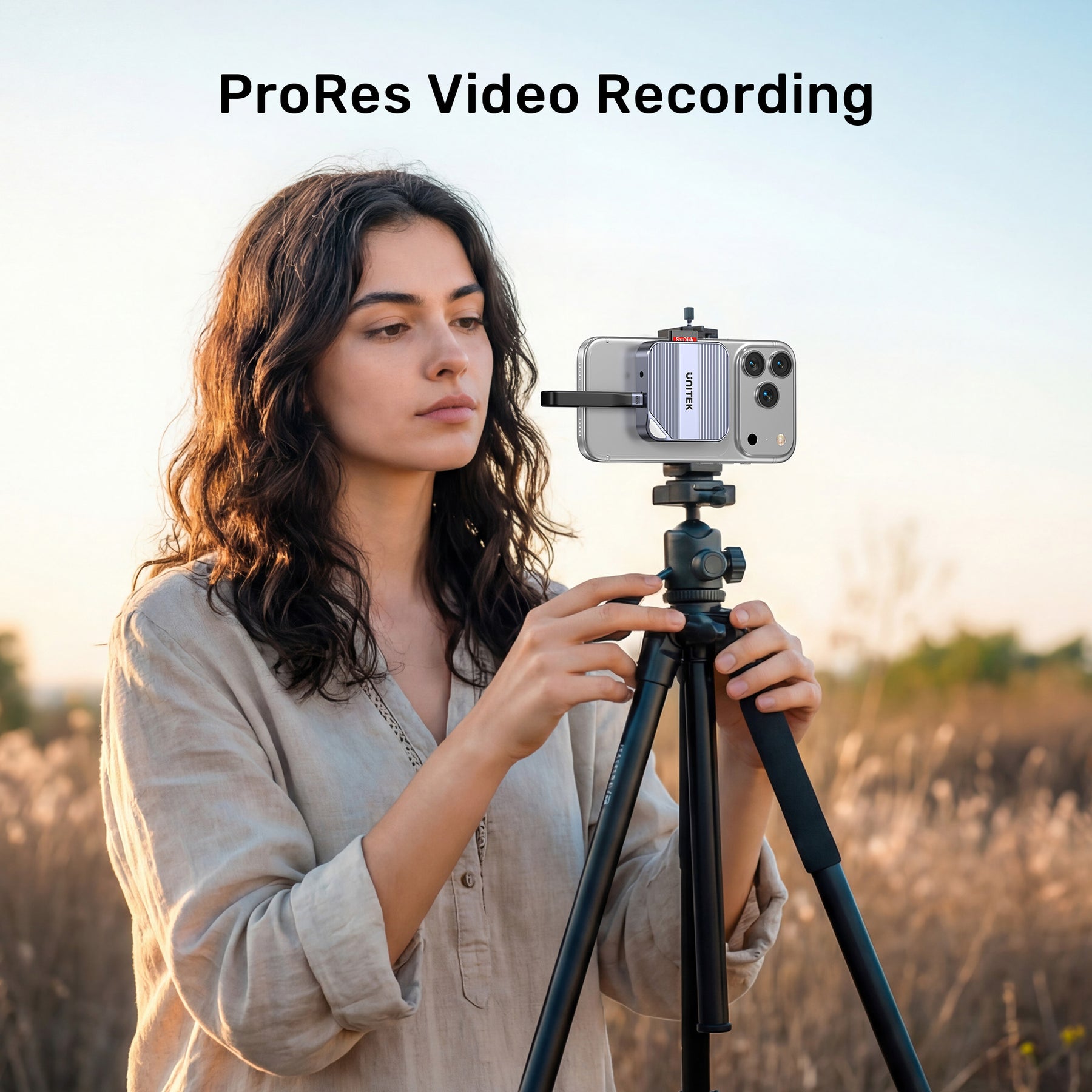 全功能 USB4 鑰匙扣型充電線 (240W快速充電)