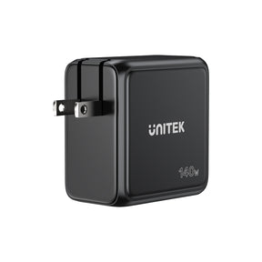 Rexo 140W 4 端口智能顯示 GaN 充電器