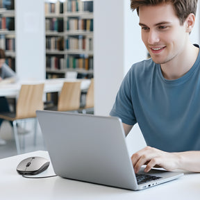 SlimTrack 有線光學滑鼠