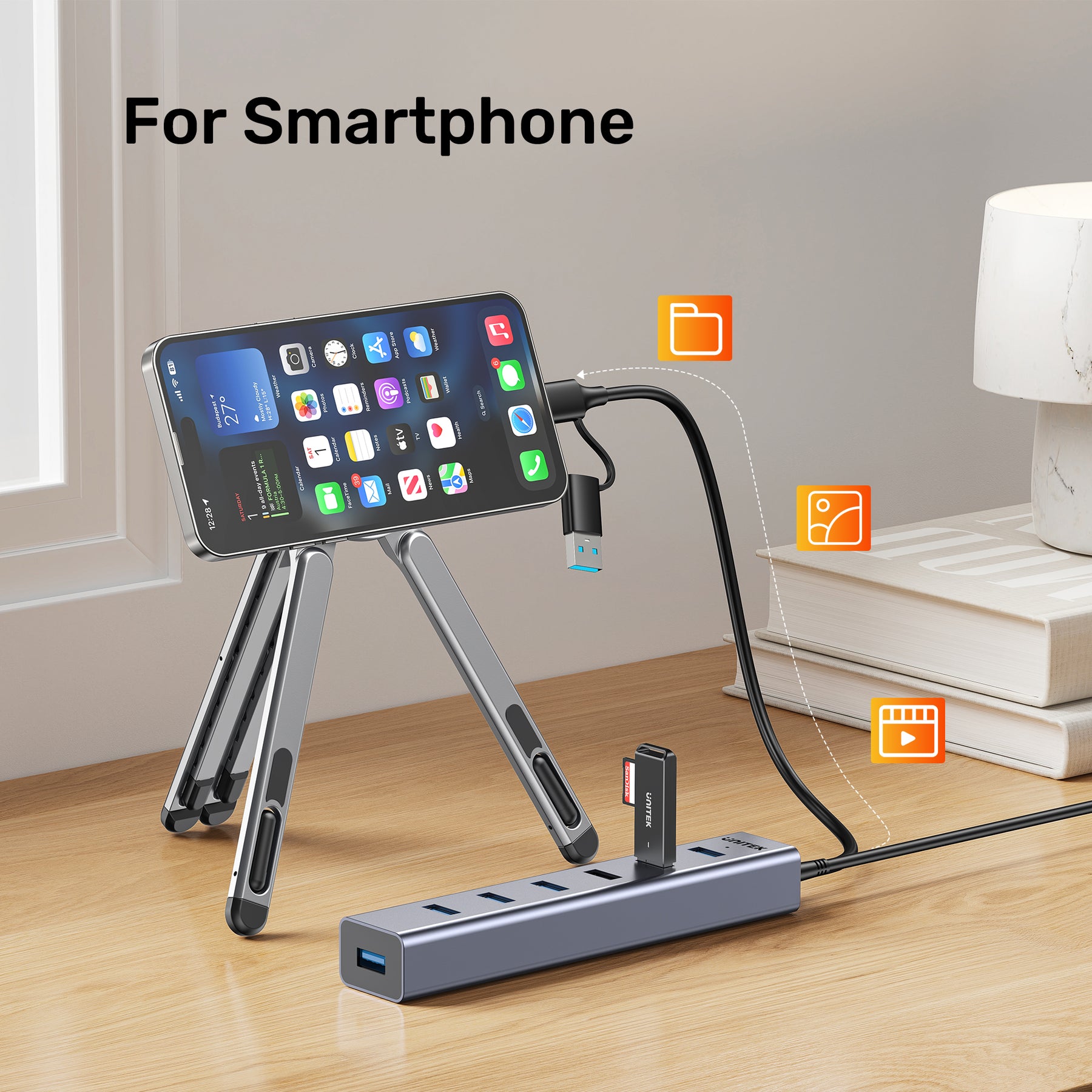 uHUB S7+ 7-in-1 USB Hub